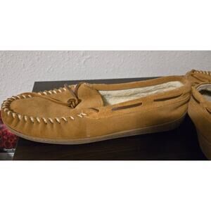 Minnetonka moccasin slippers
